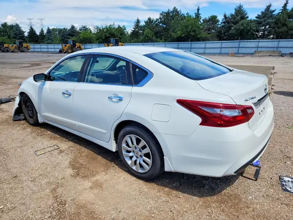 1N4AL3AP7JC207368 2018 NISSAN ALTIMA - Image 2