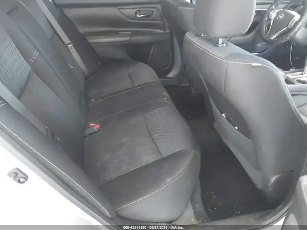 1N4AL3AP7JC211033 2018 NISSAN ALTIMA - Image 8