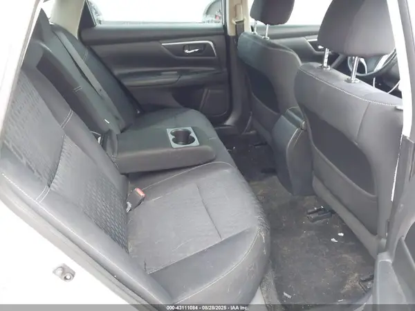 1N4AL3AP7JC211369 2018 NISSAN ALTIMA - Image 8
