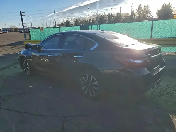 1N4AL3AP7JC221707 2018 NISSAN ALTIMA - Image 2