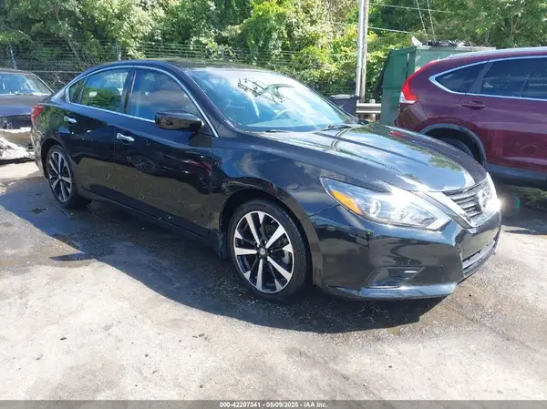 1N4AL3AP7JC222825 2018 NISSAN ALTIMA - Image 1
