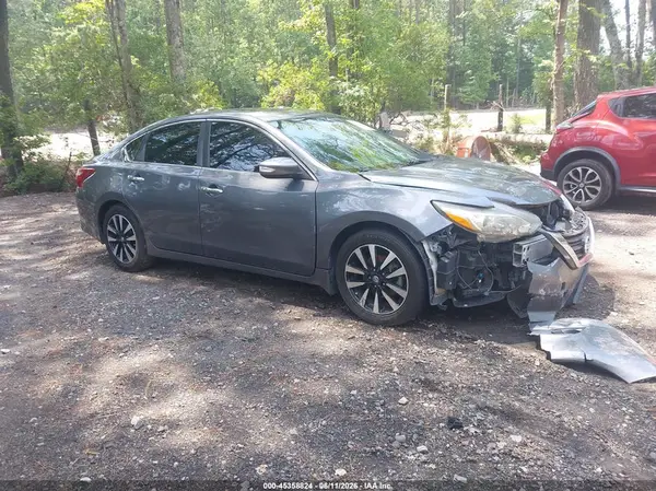 1N4AL3AP7JC223456 2018 NISSAN ALTIMA - Image 1