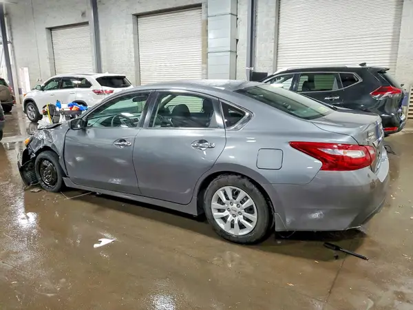 1N4AL3AP7JC225109 2018 NISSAN ALTIMA - Image 2
