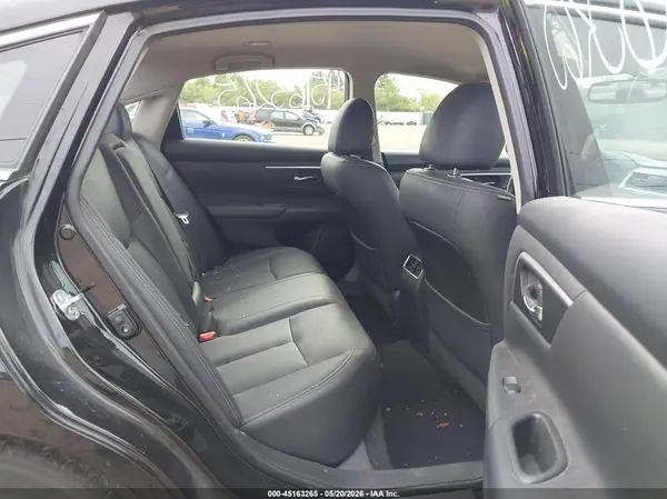 1N4AL3AP7JC230889 2018 NISSAN ALTIMA - Image 8