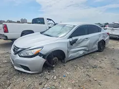 1N4AL3AP7JC231623 2018 NISSAN ALTIMA