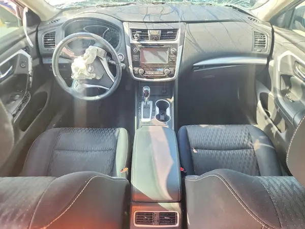 1N4AL3AP7JC232156 2018 NISSAN ALTIMA - Image 8