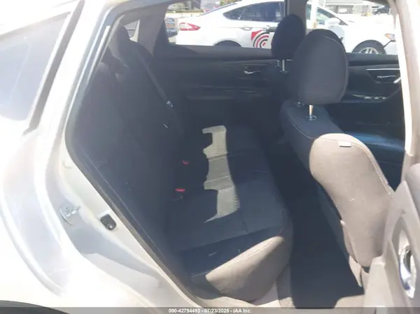 1N4AL3AP7JC238975 2018 NISSAN ALTIMA - Image 8