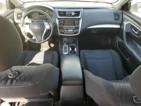1N4AL3AP7JC243593 2018 NISSAN ALTIMA - Image 8