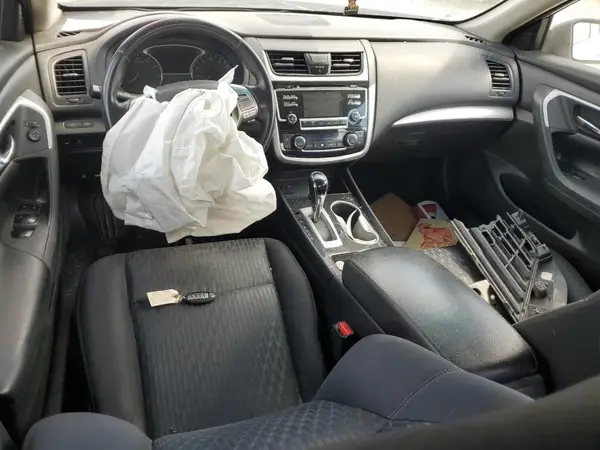 1N4AL3AP7JC243772 2018 NISSAN ALTIMA - Image 8