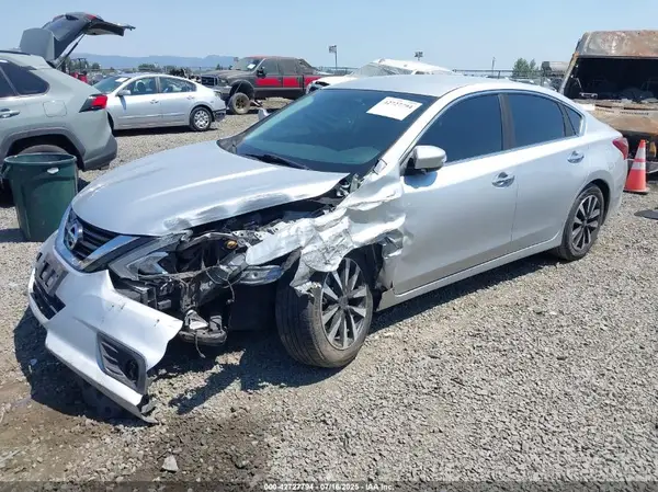 1N4AL3AP7JC243805 2018 NISSAN ALTIMA - Image 2