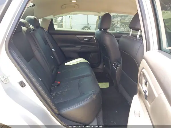 1N4AL3AP7JC243805 2018 NISSAN ALTIMA - Image 8