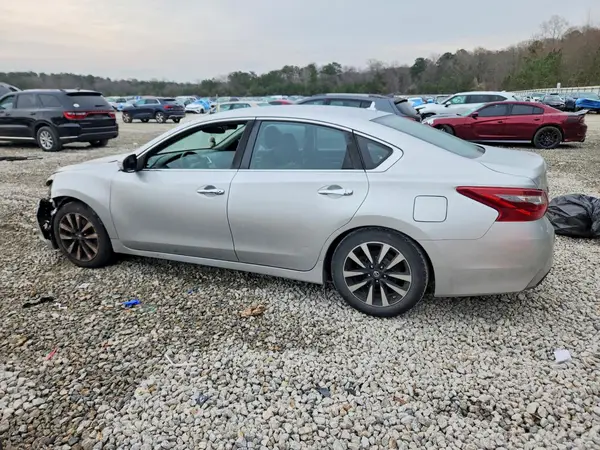 1N4AL3AP7JC244890 2018 NISSAN ALTIMA - Image 2