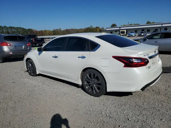 1N4AL3AP7JC245280 2018 NISSAN ALTIMA - Image 2