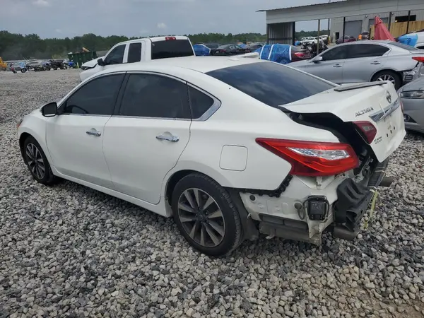 1N4AL3AP7JC245358 2018 NISSAN ALTIMA - Image 2