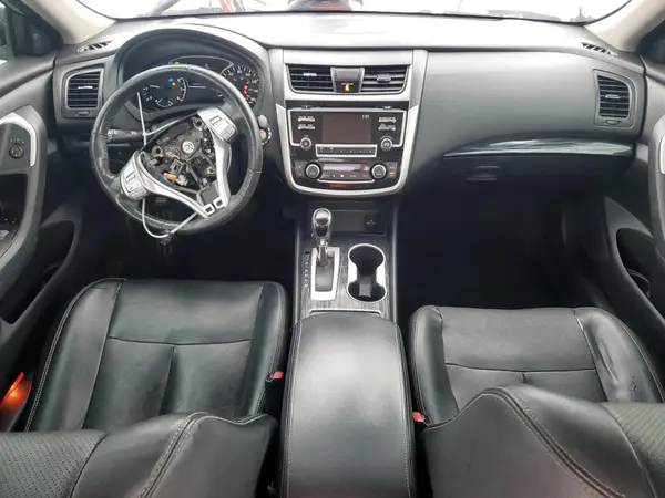 1N4AL3AP7JC245411 2018 NISSAN ALTIMA - Image 8