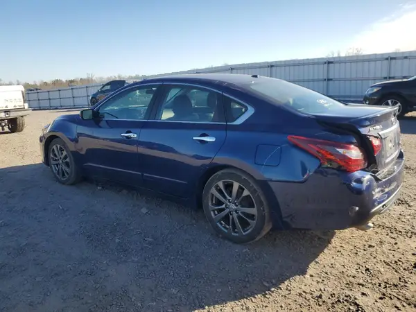 1N4AL3AP7JC245960 2018 NISSAN ALTIMA - Image 2