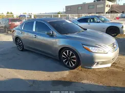 1N4AL3AP7JC249443 2018 NISSAN ALTIMA