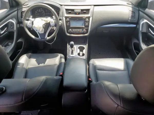 1N4AL3AP7JC249779 2018 NISSAN ALTIMA - Image 8