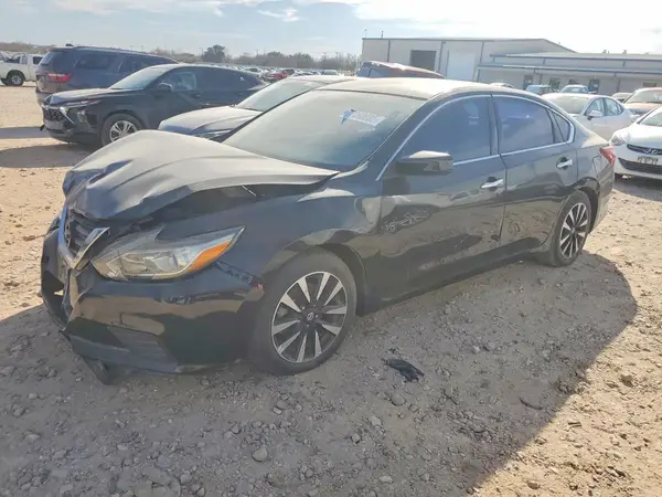 1N4AL3AP7JC252231 2018 NISSAN ALTIMA - Image 1