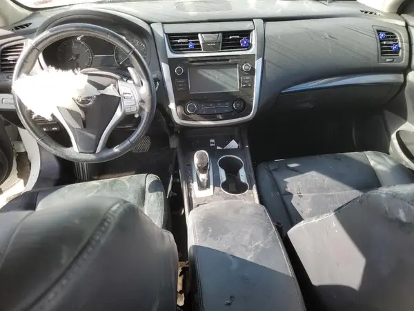 1N4AL3AP7JC256859 2018 NISSAN ALTIMA - Image 8