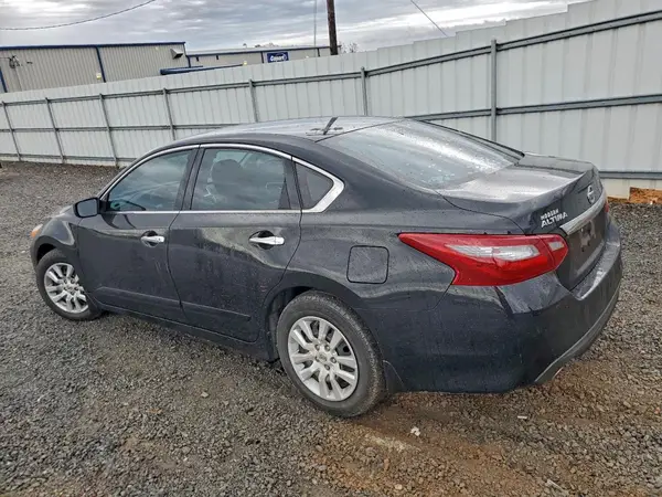 1N4AL3AP7JC257607 2018 NISSAN ALTIMA - Image 2