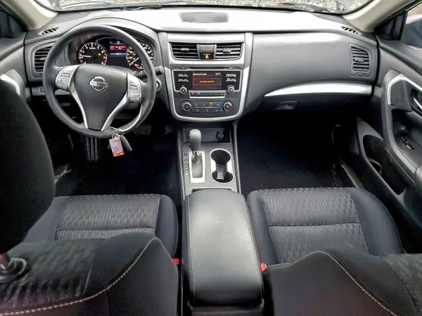 1N4AL3AP7JC257607 2018 NISSAN ALTIMA - Image 8