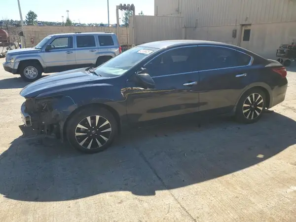 1N4AL3AP7JC257901 2018 NISSAN ALTIMA - Image 1