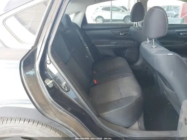 1N4AL3AP7JC261155 2018 NISSAN ALTIMA - Image 8