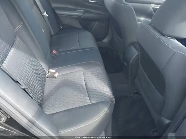 1N4AL3AP7JC261298 2018 NISSAN ALTIMA - Image 8