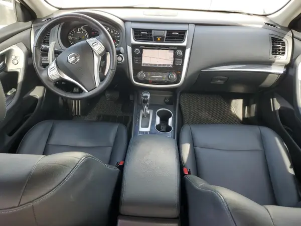 1N4AL3AP7JC264931 2018 NISSAN ALTIMA - Image 8
