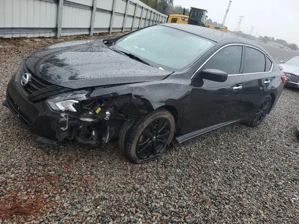 1N4AL3AP7JC267568 2018 NISSAN ALTIMA - Image 1