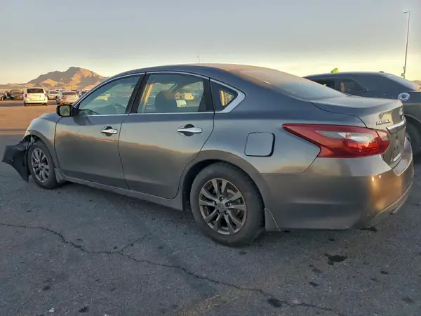 1N4AL3AP7JC267604 2018 NISSAN ALTIMA - Image 2