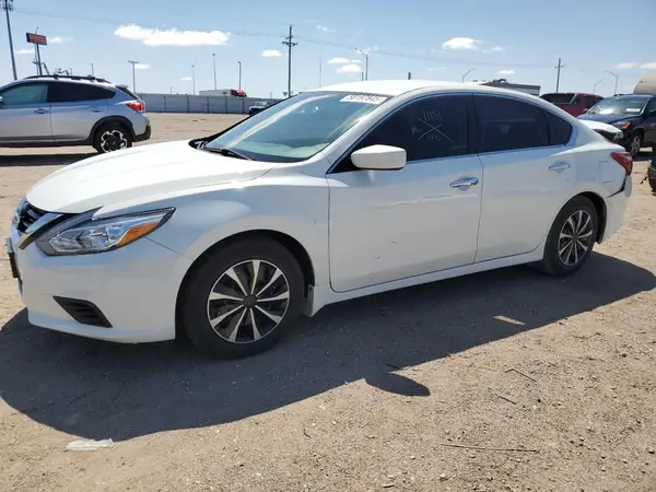 1N4AL3AP7JC269403 2018 NISSAN ALTIMA - Image 1