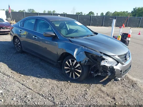 1N4AL3AP7JC271880 2018 NISSAN ALTIMA - Image 1