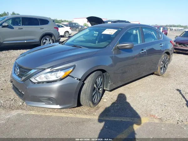 1N4AL3AP7JC271880 2018 NISSAN ALTIMA - Image 2