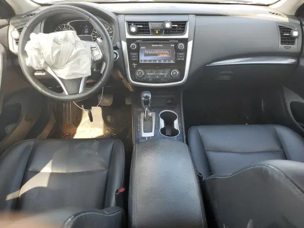 1N4AL3AP7JC271975 2018 NISSAN ALTIMA - Image 8