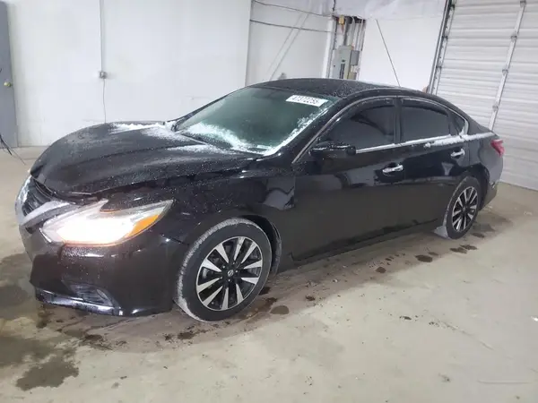 1N4AL3AP7JC272754 2018 NISSAN ALTIMA - Image 1