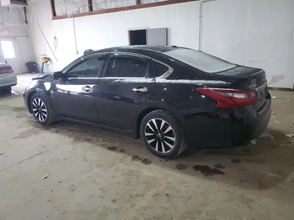 1N4AL3AP7JC272754 2018 NISSAN ALTIMA - Image 2