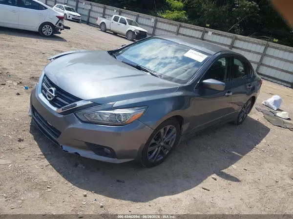 1N4AL3AP7JC273421 2018 NISSAN ALTIMA - Image 2