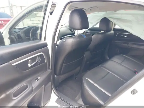 1N4AL3AP7JC276268 2018 NISSAN ALTIMA - Image 8