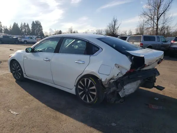 1N4AL3AP7JC276478 2018 NISSAN ALTIMA - Image 2