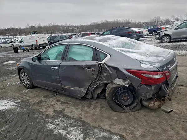 1N4AL3AP7JC279428 2018 NISSAN ALTIMA - Image 2