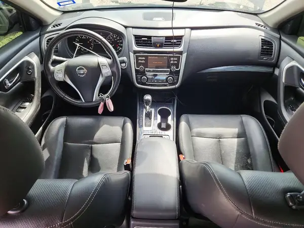 1N4AL3AP7JC281065 2018 NISSAN ALTIMA - Image 8