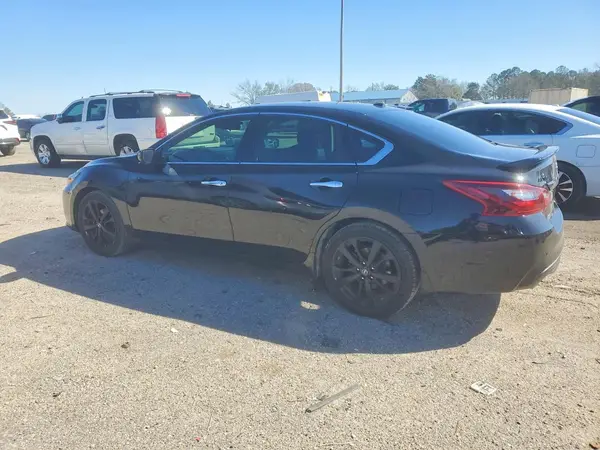 1N4AL3AP7JC282667 2018 NISSAN ALTIMA - Image 2