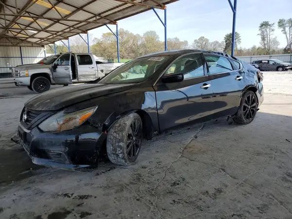 1N4AL3AP7JC284967 2018 NISSAN ALTIMA - Image 1