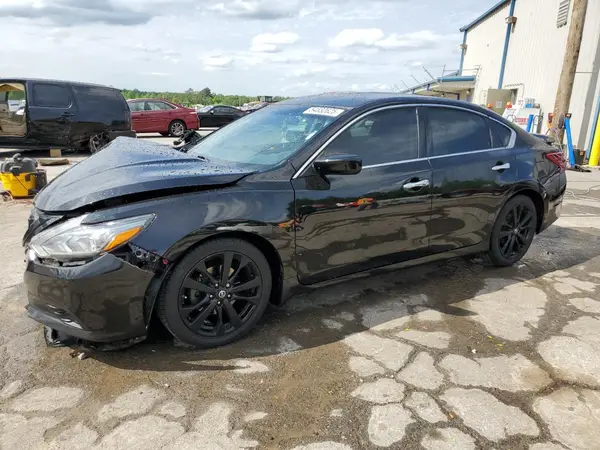 1N4AL3AP7JC285813 2018 NISSAN ALTIMA - Image 1