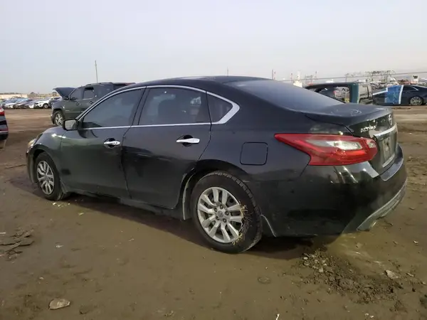 1N4AL3AP7JC286475 2018 NISSAN ALTIMA - Image 2