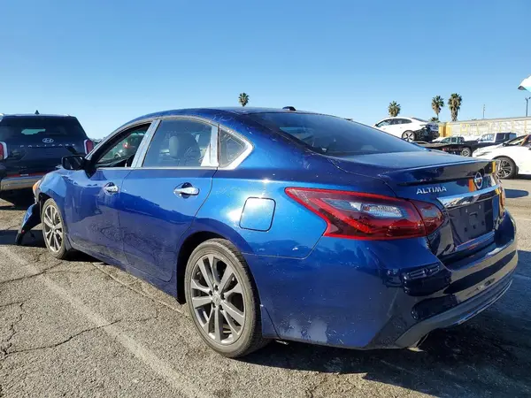 1N4AL3AP7JC287741 2018 NISSAN ALTIMA - Image 2