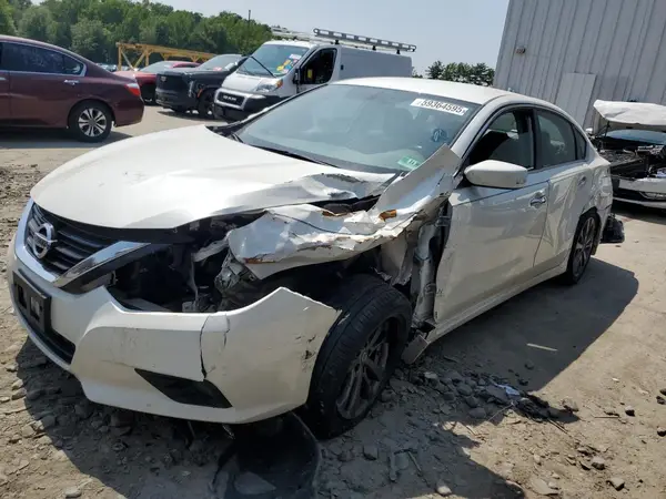 1N4AL3AP7JC472002 2018 NISSAN ALTIMA - Image 1