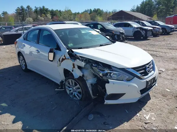 1N4AL3AP7JC472551 2018 NISSAN ALTIMA - Image 1